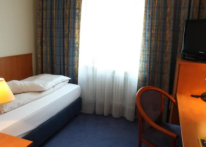 Niederräder Hof 3* Frankfurt am Main