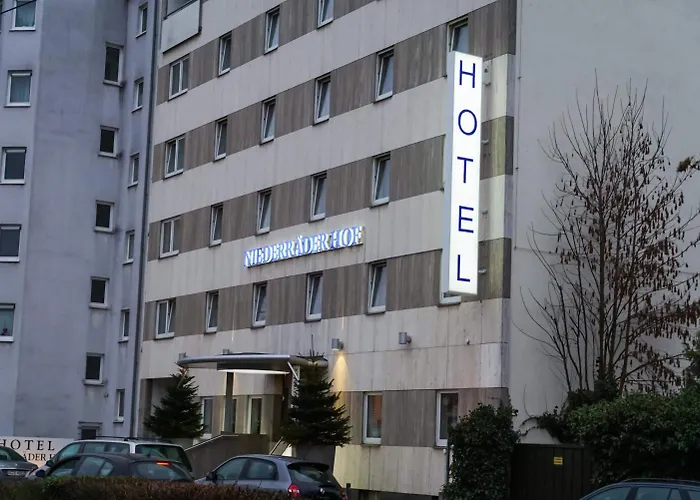 Hotel Niederräder Hof 3*